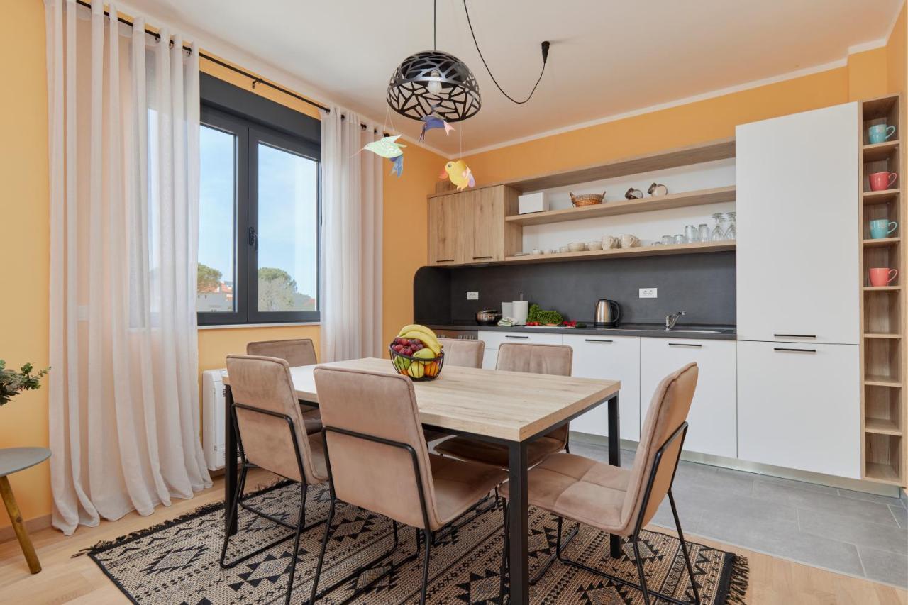 Premium-Designed Apartments Tivat Luaran gambar